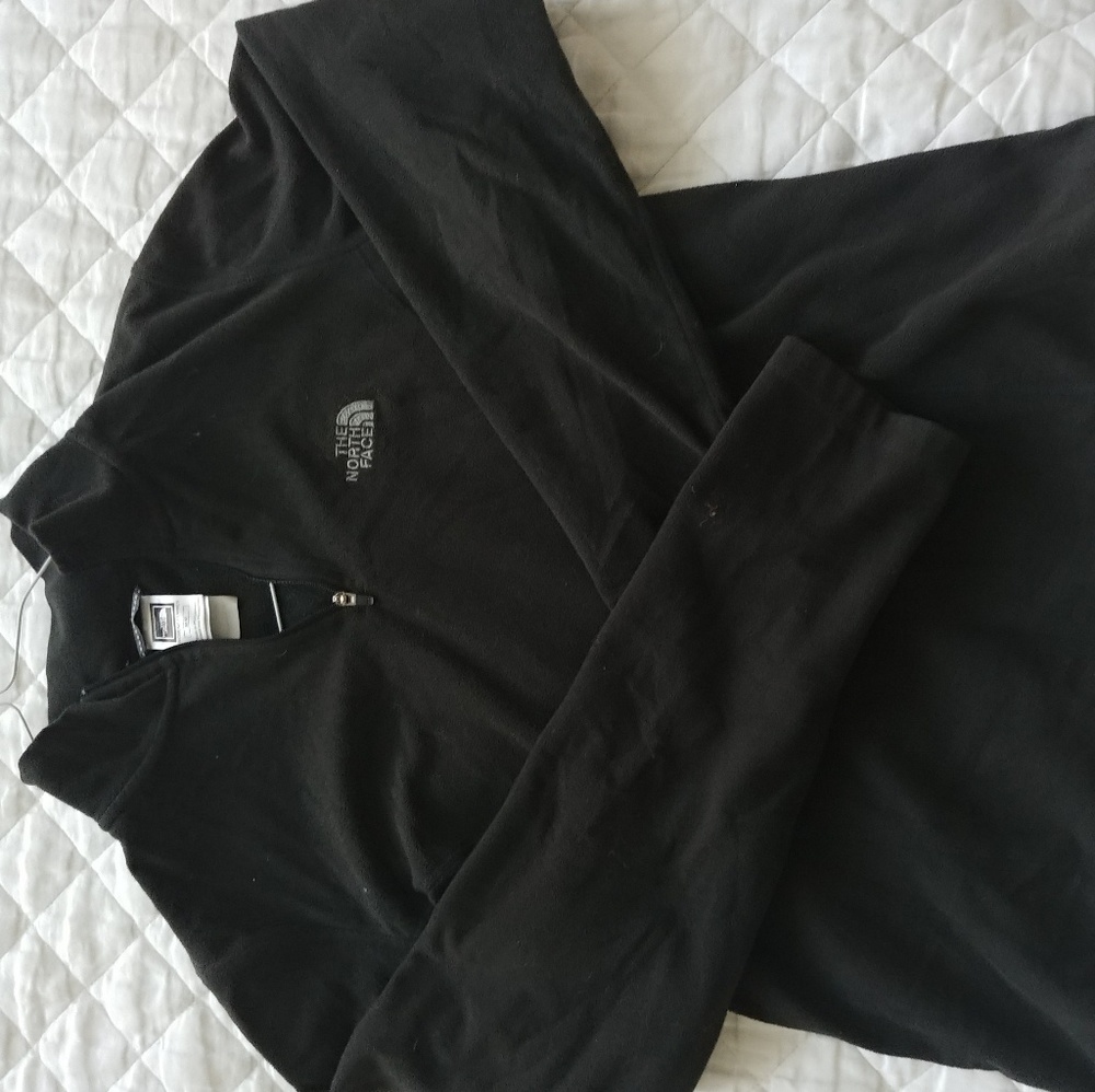North face quarter zip pullover